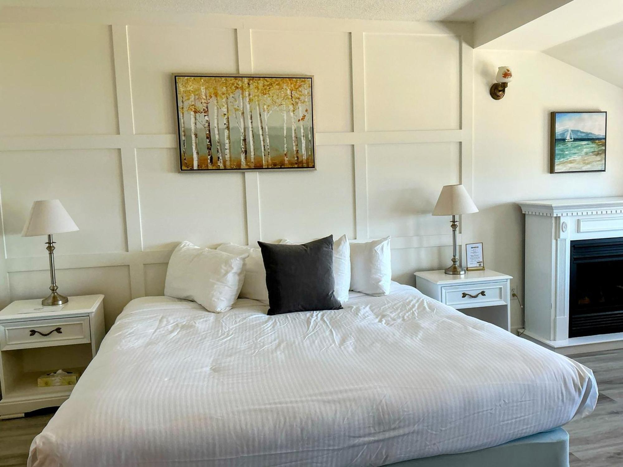 Hotel Wolfe Island Marysville Esterno foto